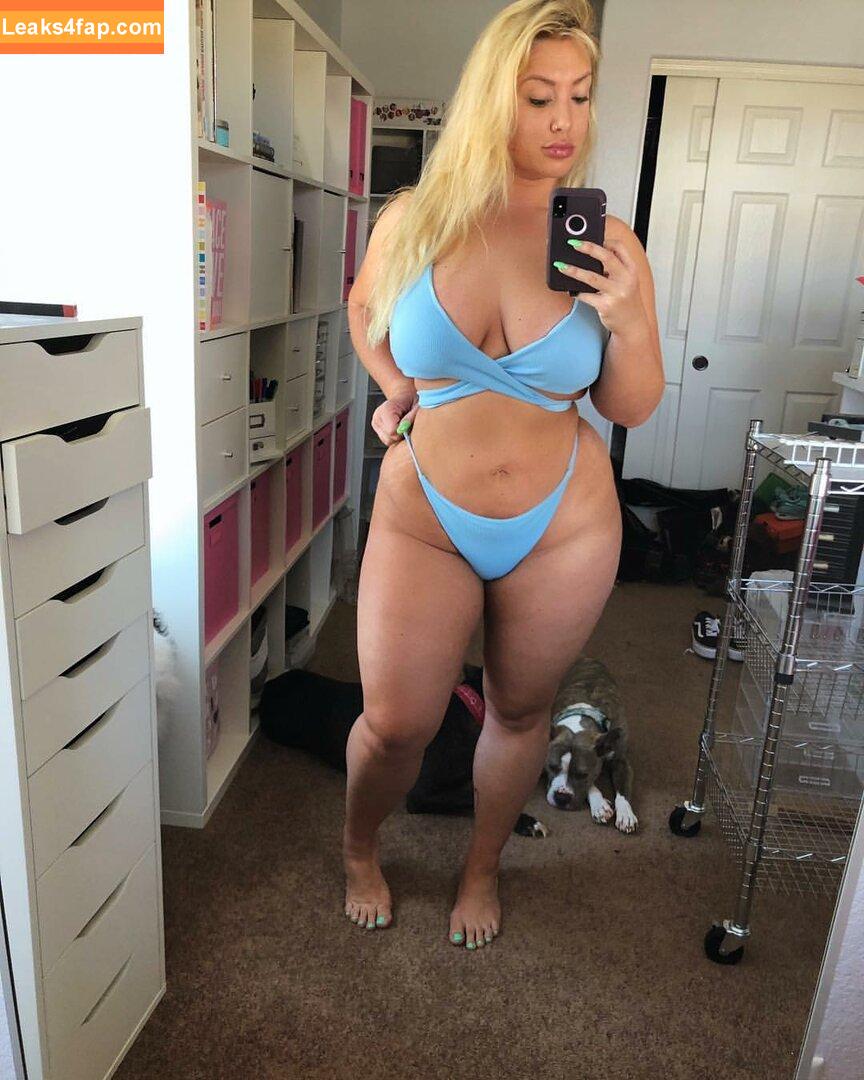 Taya Christian / Thedoctorbae leaked photo photo #0093