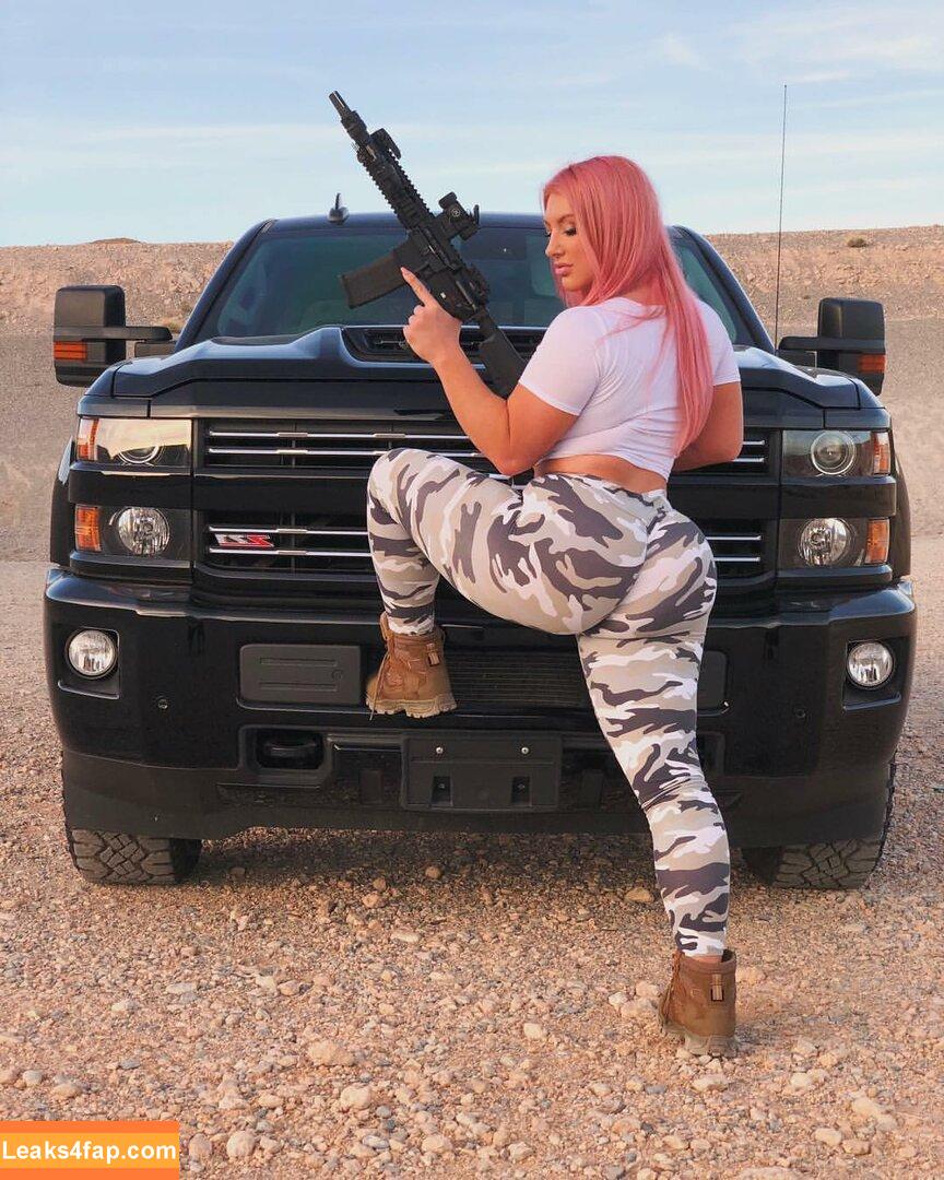 Taya Christian / Thedoctorbae leaked photo photo #0116