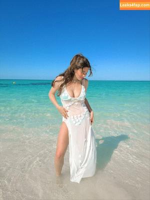 Taya Miller photo #0360