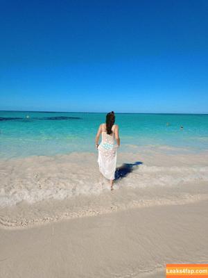 Taya Miller photo #0362