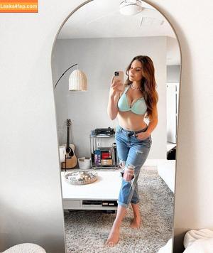 Taya Miller photo #0393