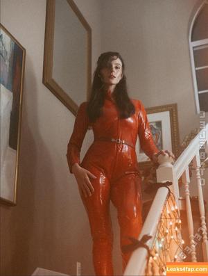 Taya Miller фото #0403