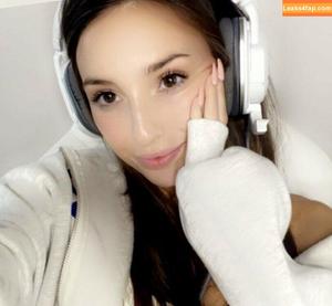 Taylor Alesia photo #0134