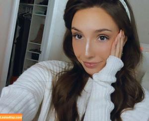 Taylor Alesia photo #0135