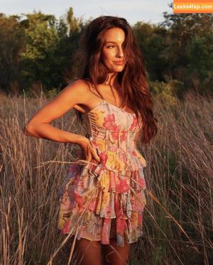 Taylor Alesia photo #0227