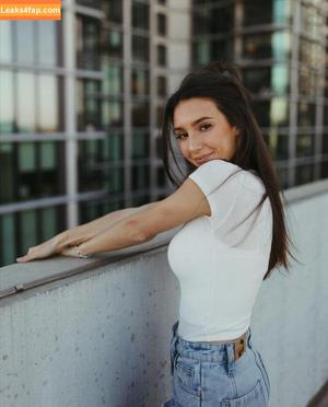 Taylor Alesia photo #0293