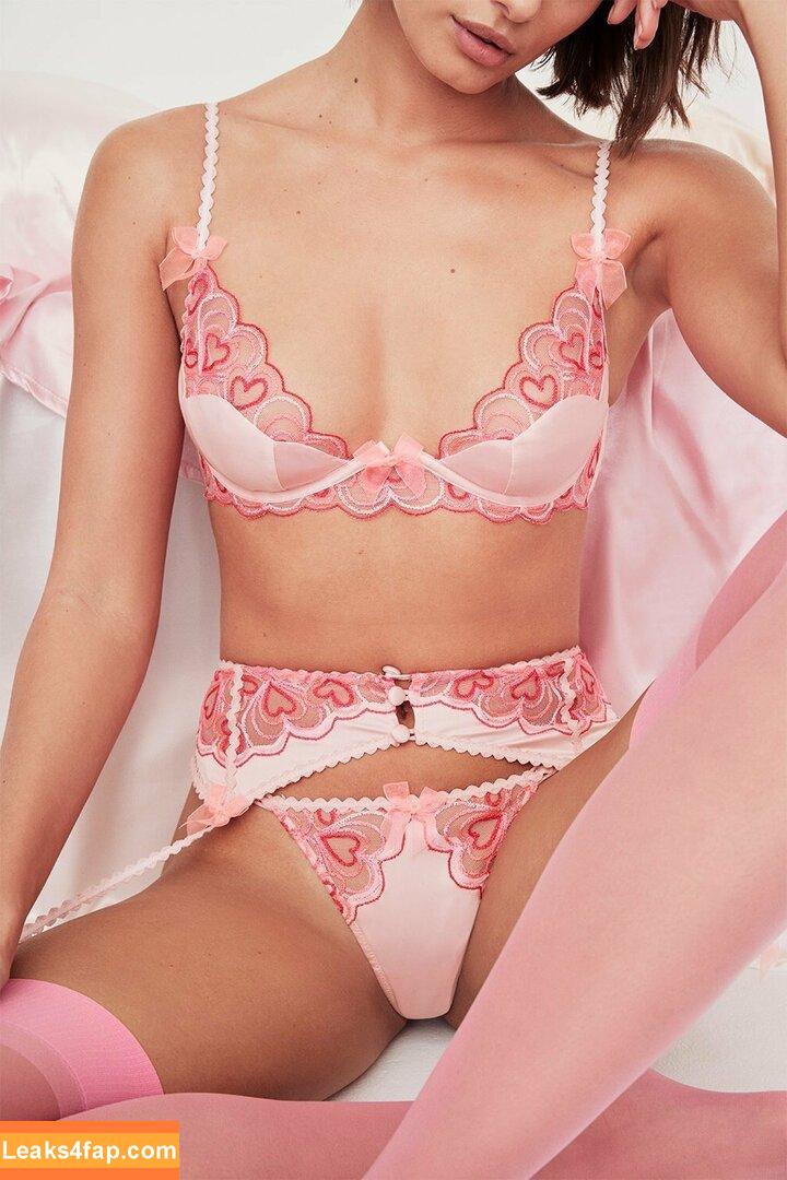 Taylor Hill / taylerhillss / taylor_hill leaked photo photo #0055