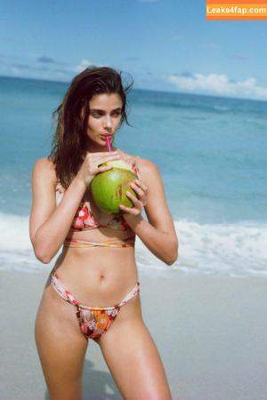 Taylor Hill photo #0090