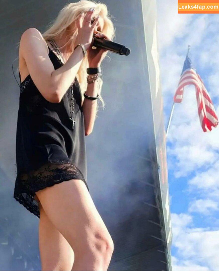 Taylor Momsen / aryelsoul / taylormomsen leaked photo photo #0022