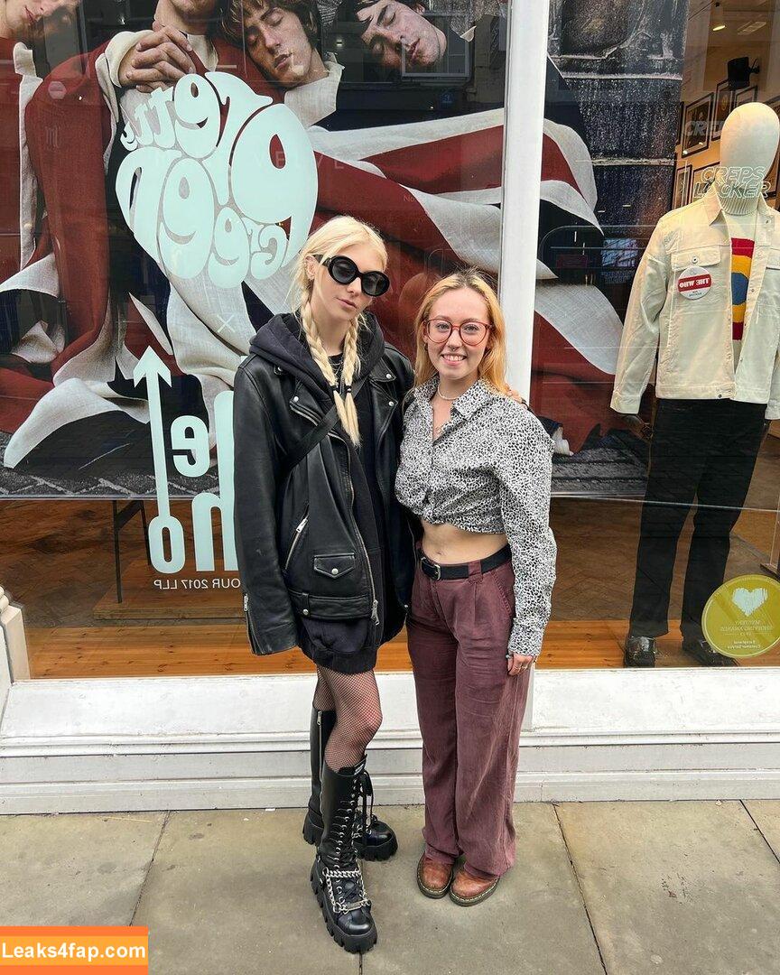 Taylor Momsen / aryelsoul / taylormomsen leaked photo photo #0064