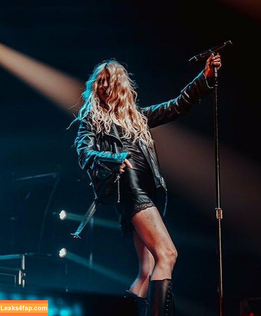 Taylor Momsen / aryelsoul / taylormomsen leaked photo photo #0077