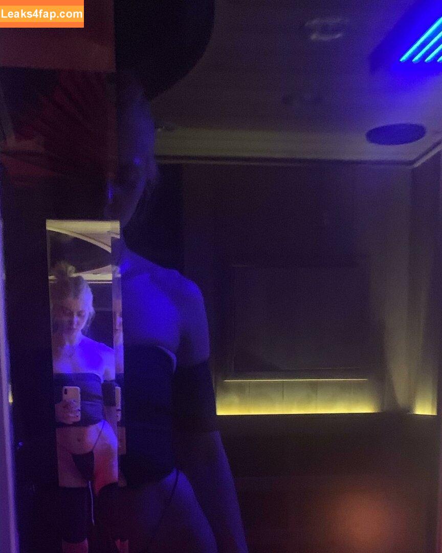 Taylor Momsen / aryelsoul / taylormomsen leaked photo photo #0100