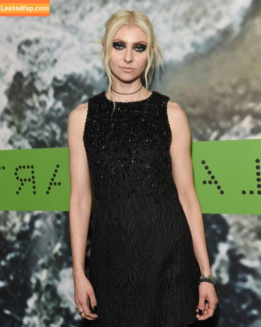 Taylor Momsen / aryelsoul / taylormomsen leaked photo photo #0111