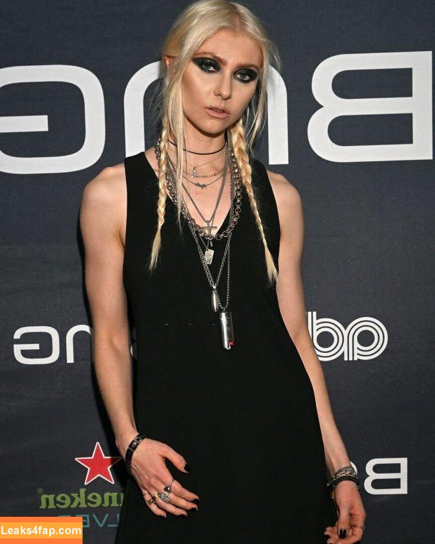 Taylor Momsen / aryelsoul / taylormomsen leaked photo photo #0115