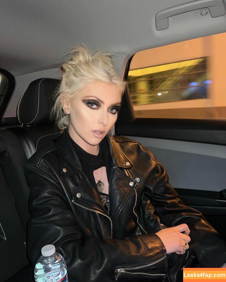 Taylor Momsen / aryelsoul / taylormomsen leaked photo photo #0155