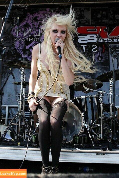 Taylor Momsen / aryelsoul / taylormomsen leaked photo photo #0168