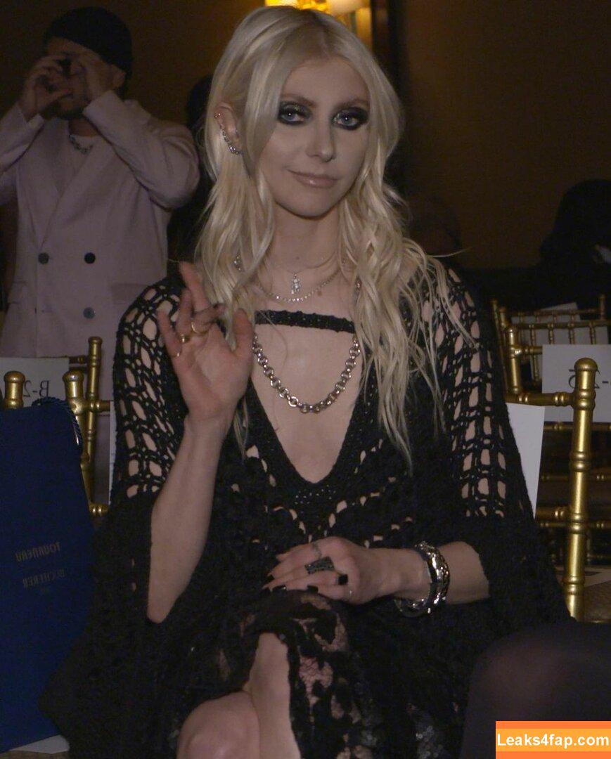 Taylor Momsen / aryelsoul / taylormomsen leaked photo photo #0216