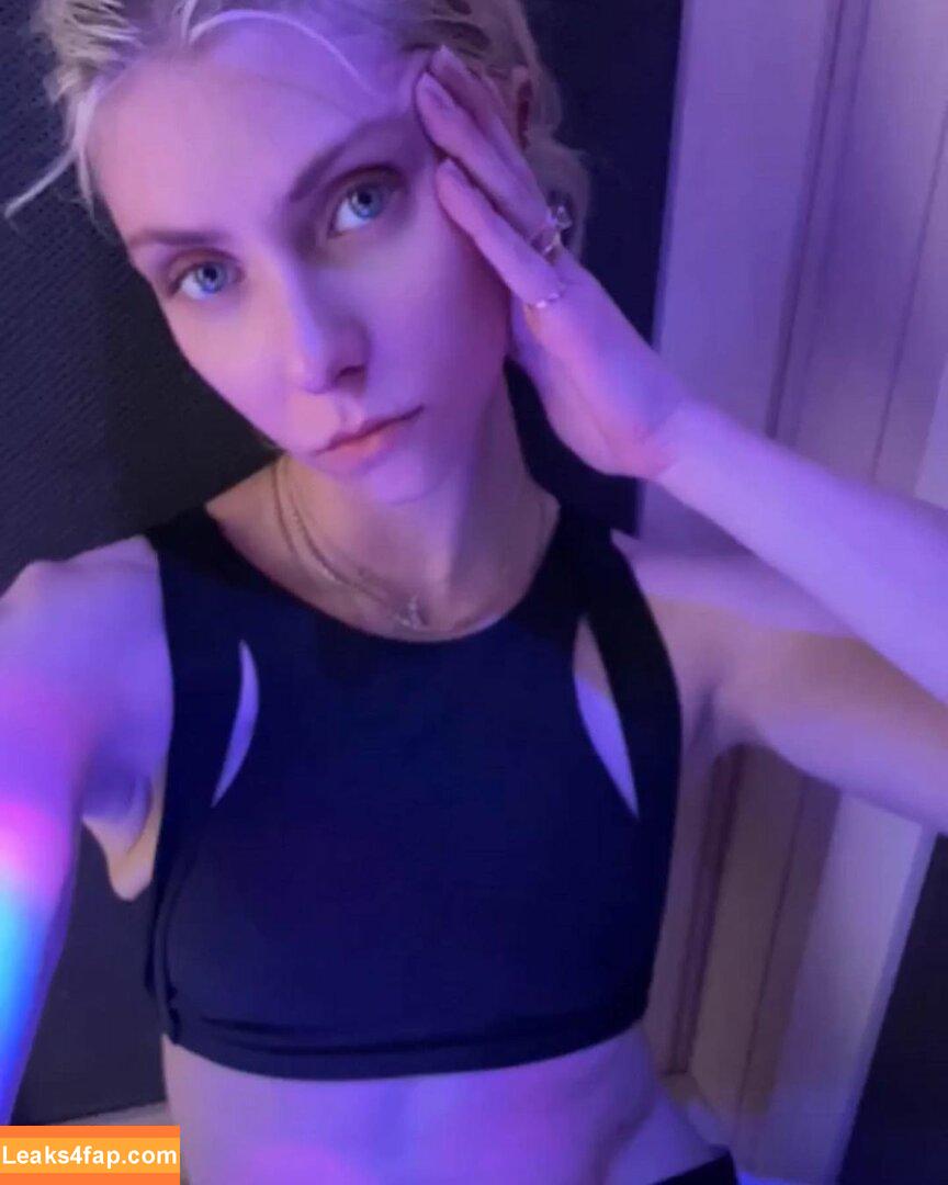 Taylor Momsen / aryelsoul / taylormomsen leaked photo photo #0276