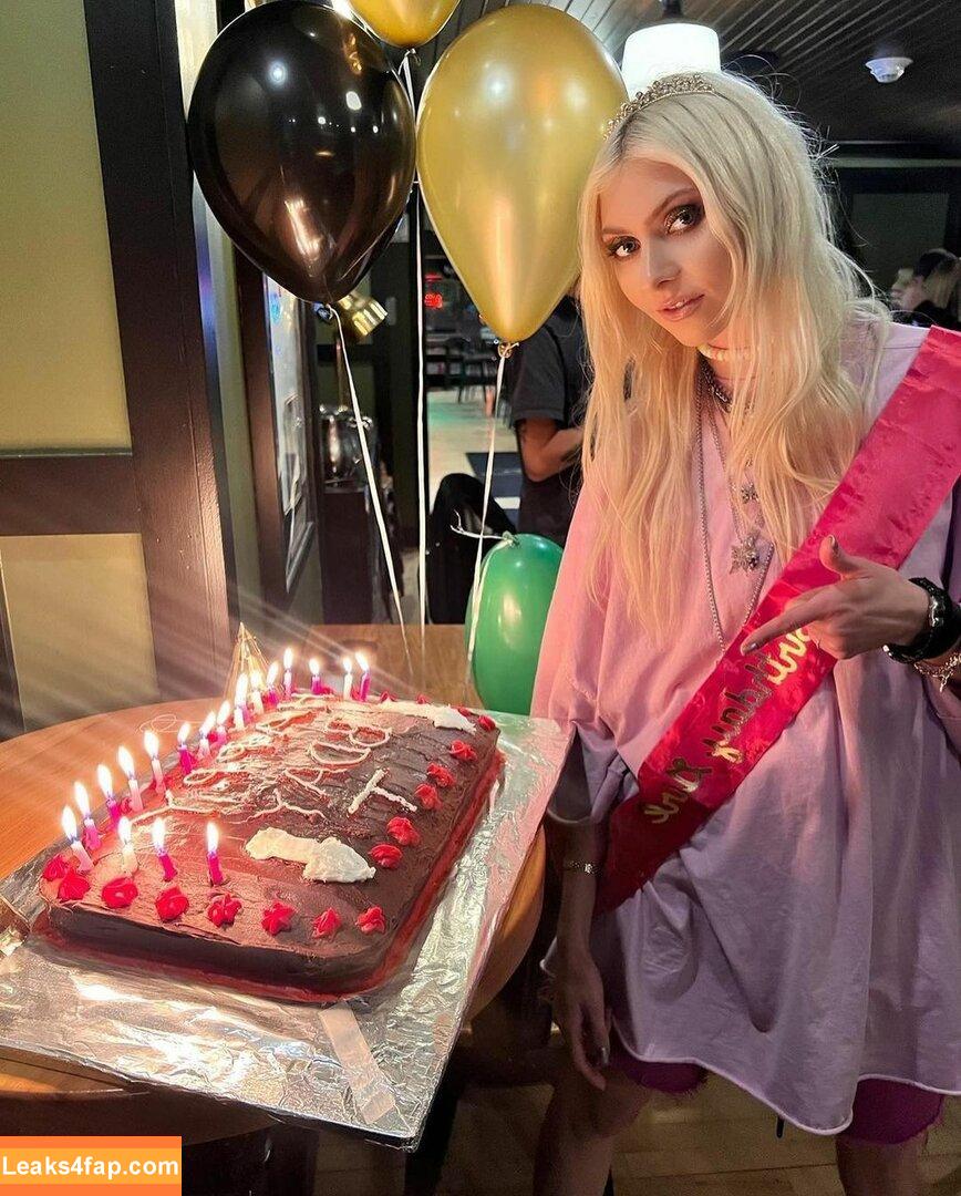 Taylor Momsen / aryelsoul / taylormomsen leaked photo photo #0293