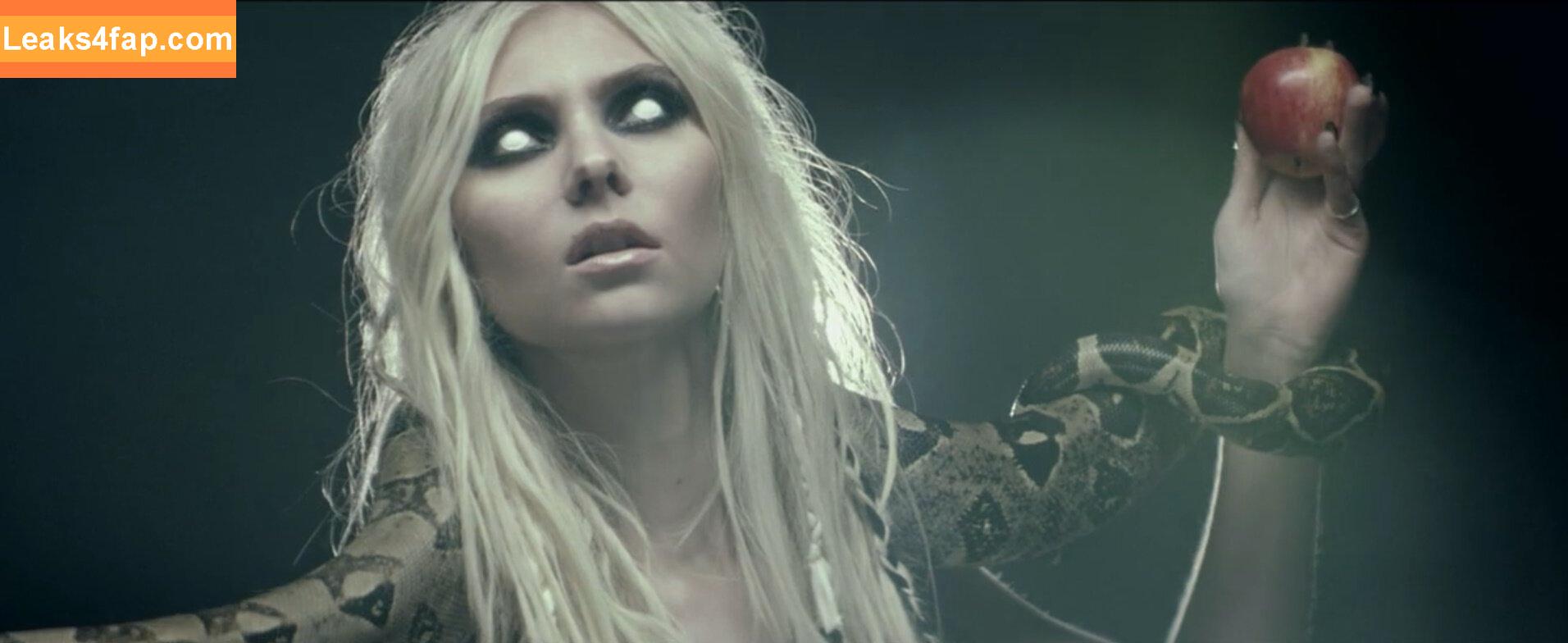 Taylor Momsen / aryelsoul / taylormomsen leaked photo photo #0340
