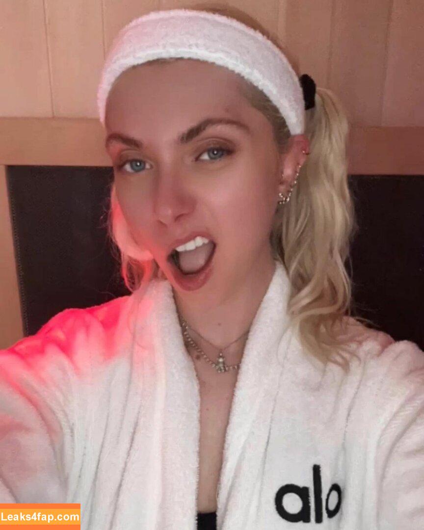 Taylor Momsen / aryelsoul / taylormomsen leaked photo photo #0344