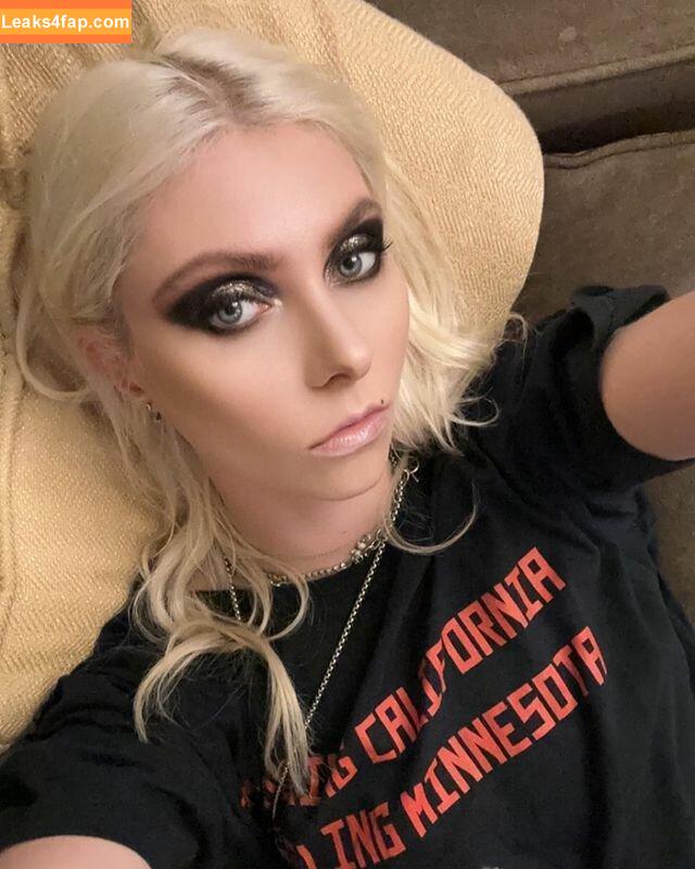 Taylor Momsen / aryelsoul / taylormomsen leaked photo photo #0358