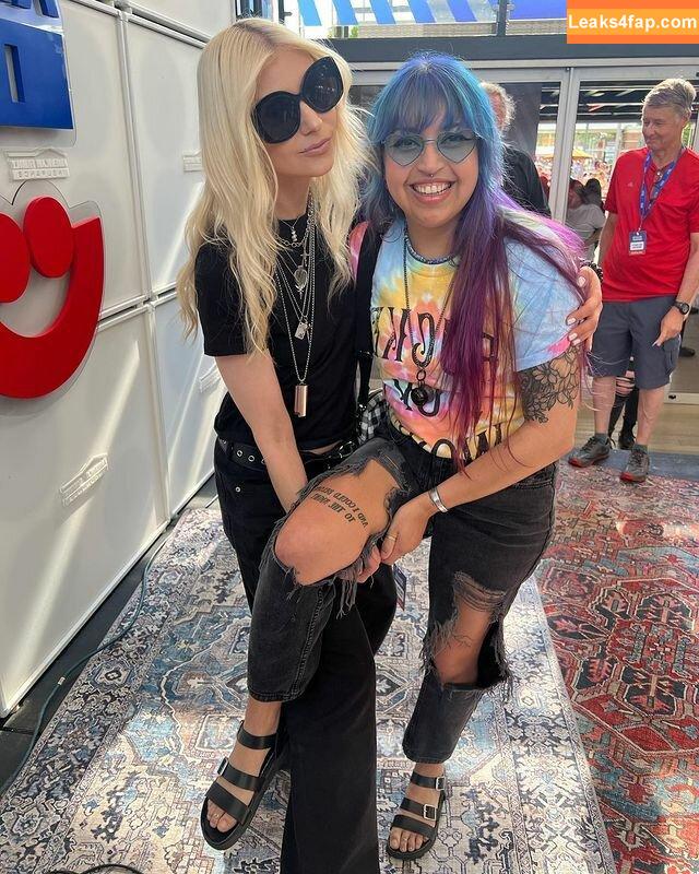 Taylor Momsen / aryelsoul / taylormomsen leaked photo photo #0359