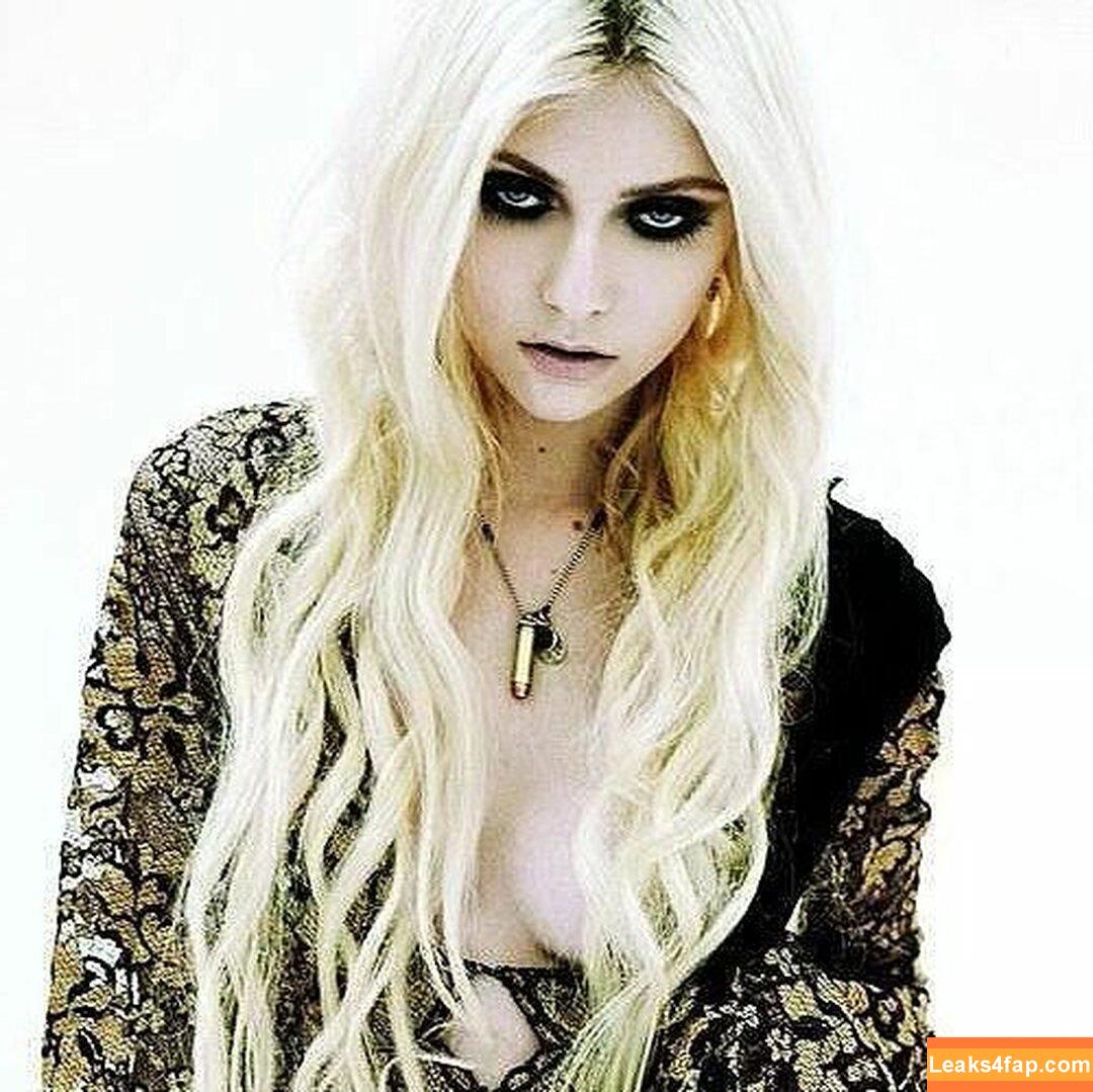 Taylor Momsen / aryelsoul / taylormomsen leaked photo photo #0388
