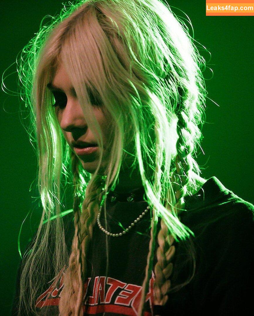 Taylor Momsen / aryelsoul / taylormomsen leaked photo photo #0475