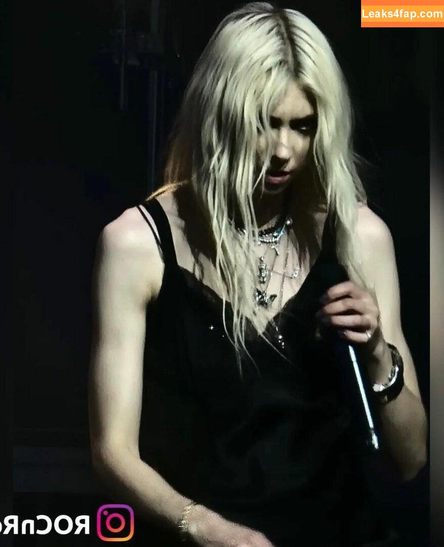Taylor Momsen / aryelsoul / taylormomsen leaked photo photo #0478