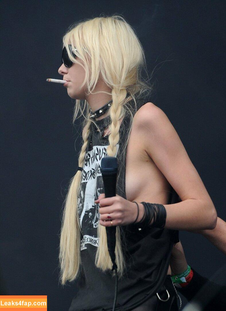 Taylor Momsen / aryelsoul / taylormomsen leaked photo photo #0483