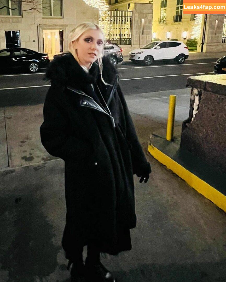 Taylor Momsen / aryelsoul / taylormomsen leaked photo photo #0495