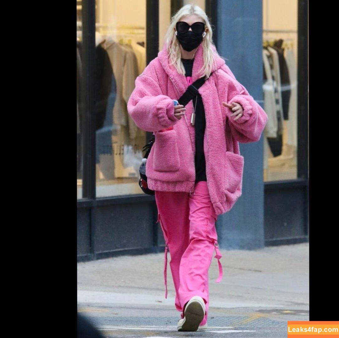 Taylor Momsen / aryelsoul / taylormomsen leaked photo photo #0497