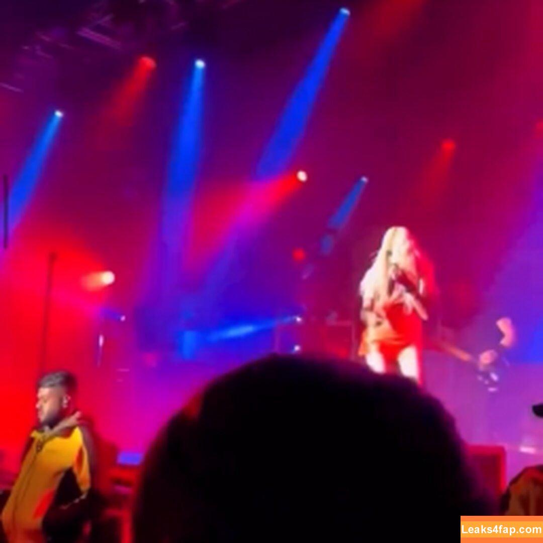 Taylor Momsen / aryelsoul / taylormomsen leaked photo photo #0532