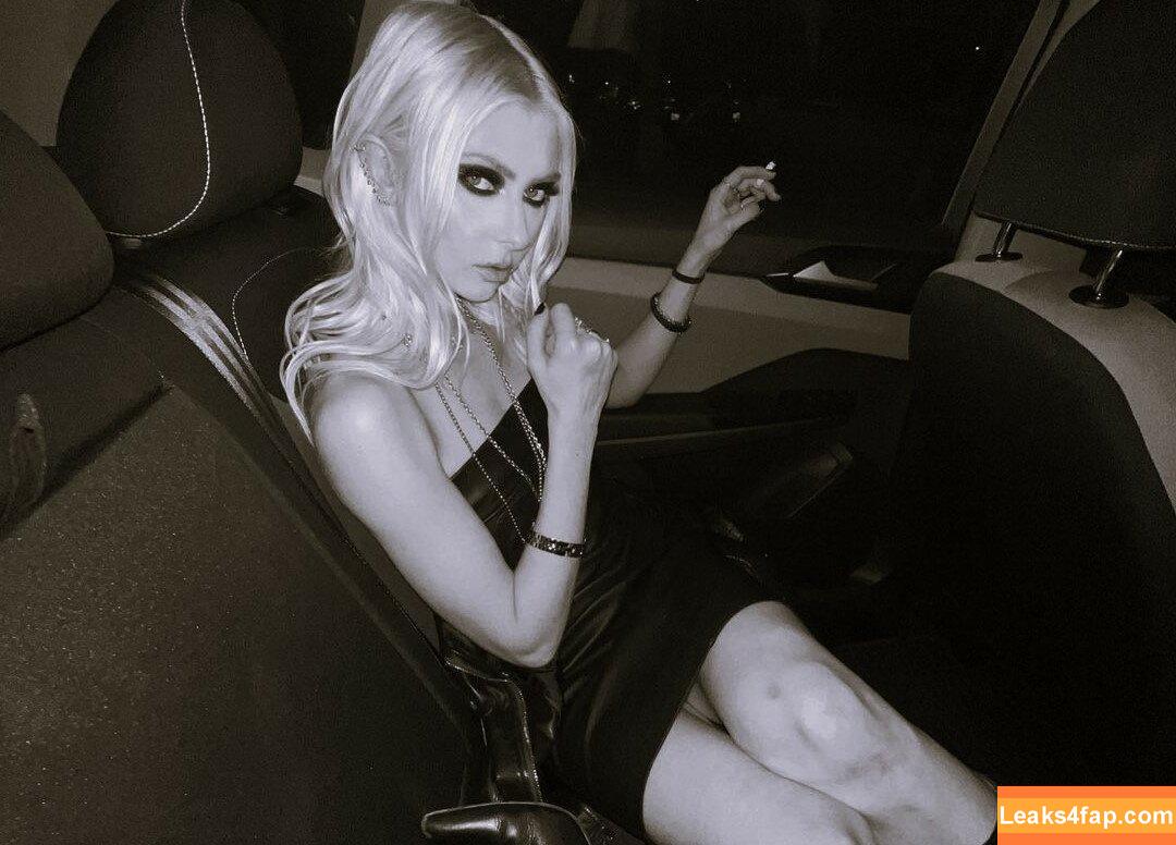 Taylor Momsen / aryelsoul / taylormomsen слитое фото фото #0543