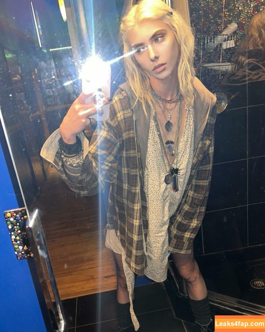 Taylor Momsen / aryelsoul / taylormomsen leaked photo photo #0585