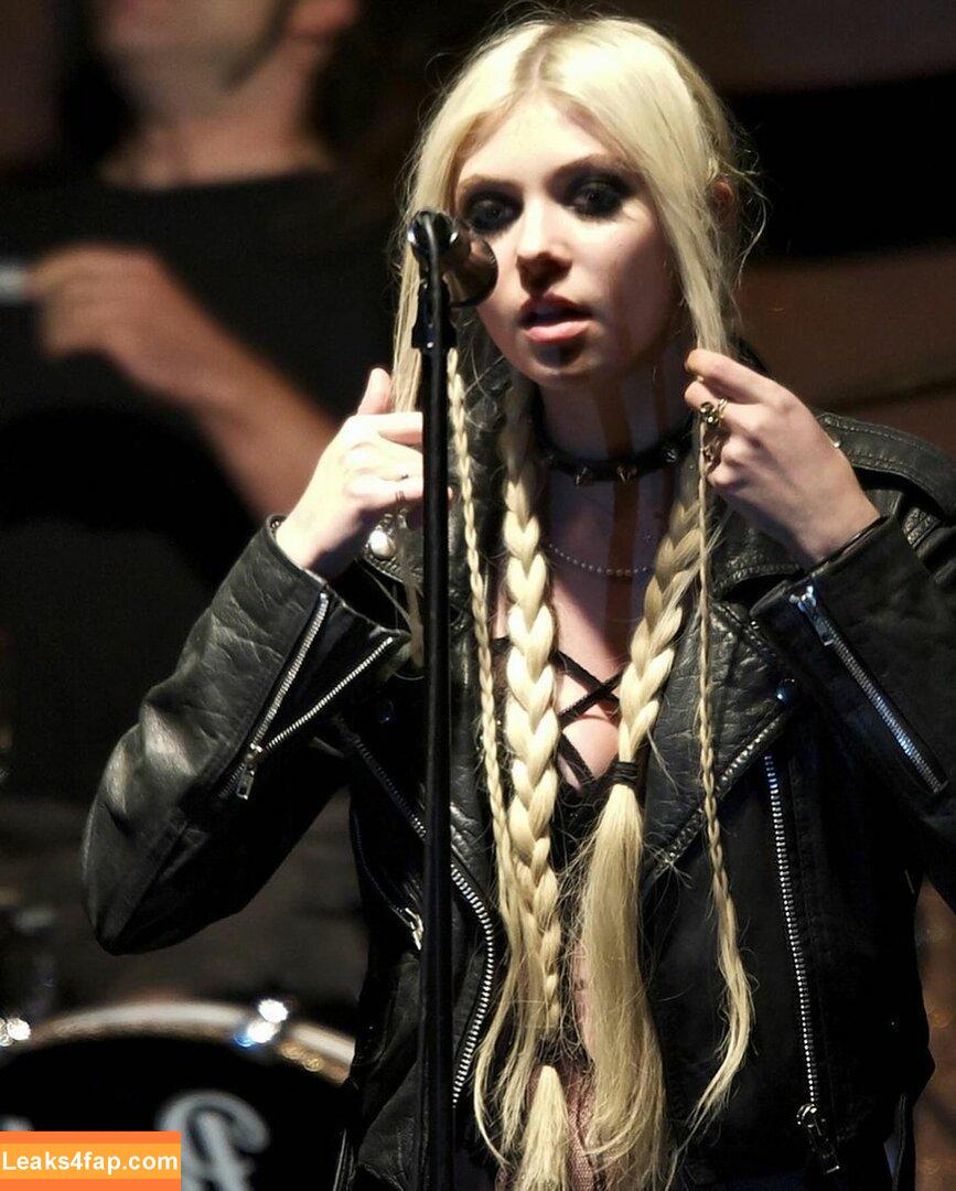 Taylor Momsen / aryelsoul / taylormomsen leaked photo photo #0604