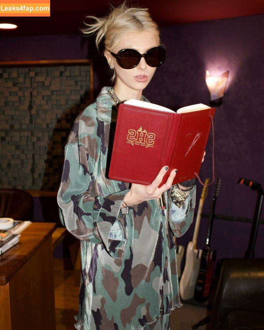 Taylor Momsen / aryelsoul / taylormomsen leaked photo photo #0612