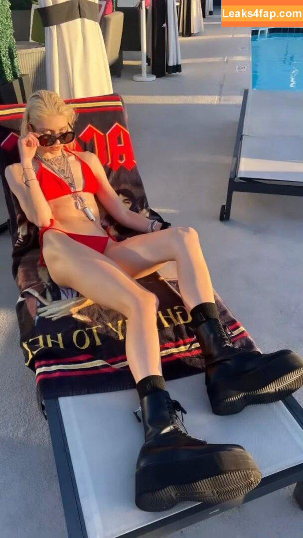 Taylor Momsen / aryelsoul / taylormomsen leaked photo photo #0630