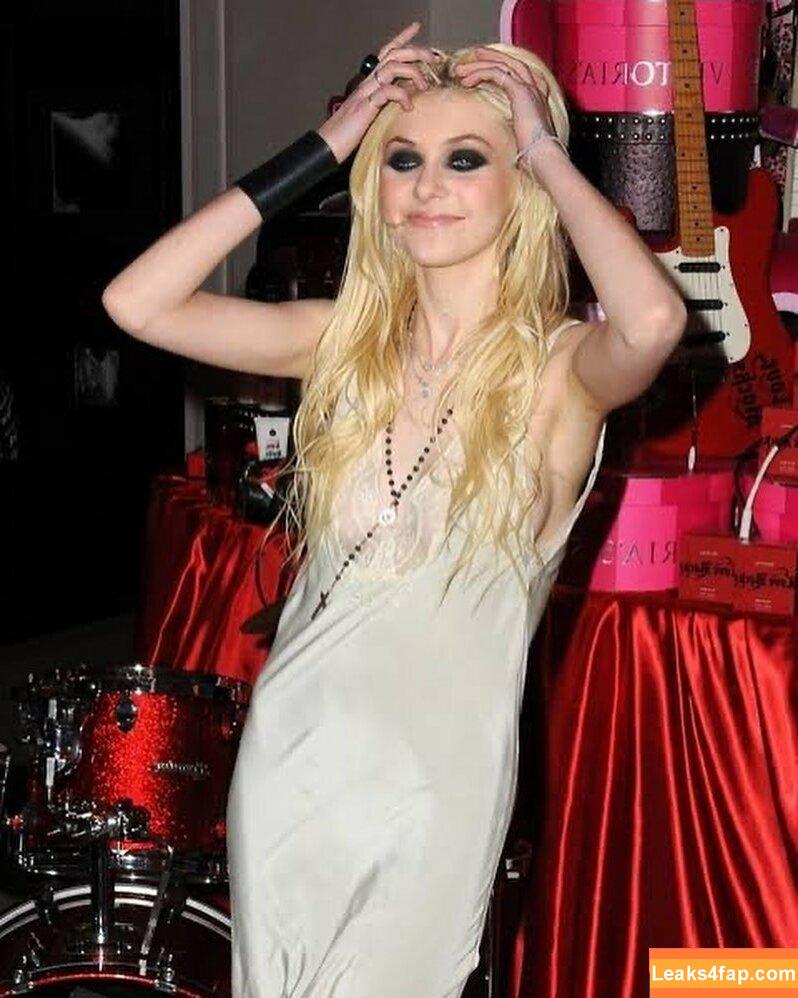 Taylor Momsen / aryelsoul / taylormomsen leaked photo photo #0666