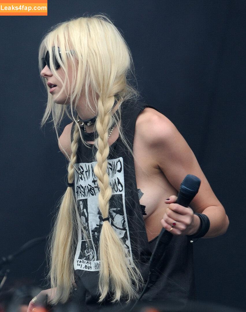 Taylor Momsen / aryelsoul / taylormomsen leaked photo photo #0681