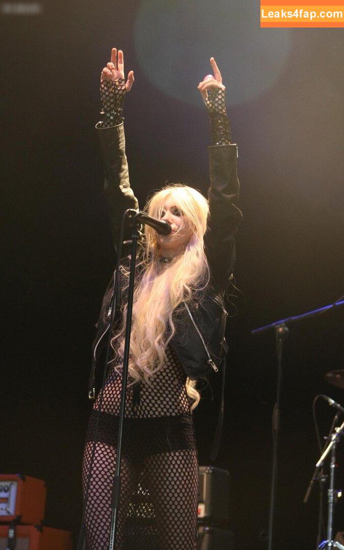 Taylor Momsen / aryelsoul / taylormomsen слитое фото фото #0712