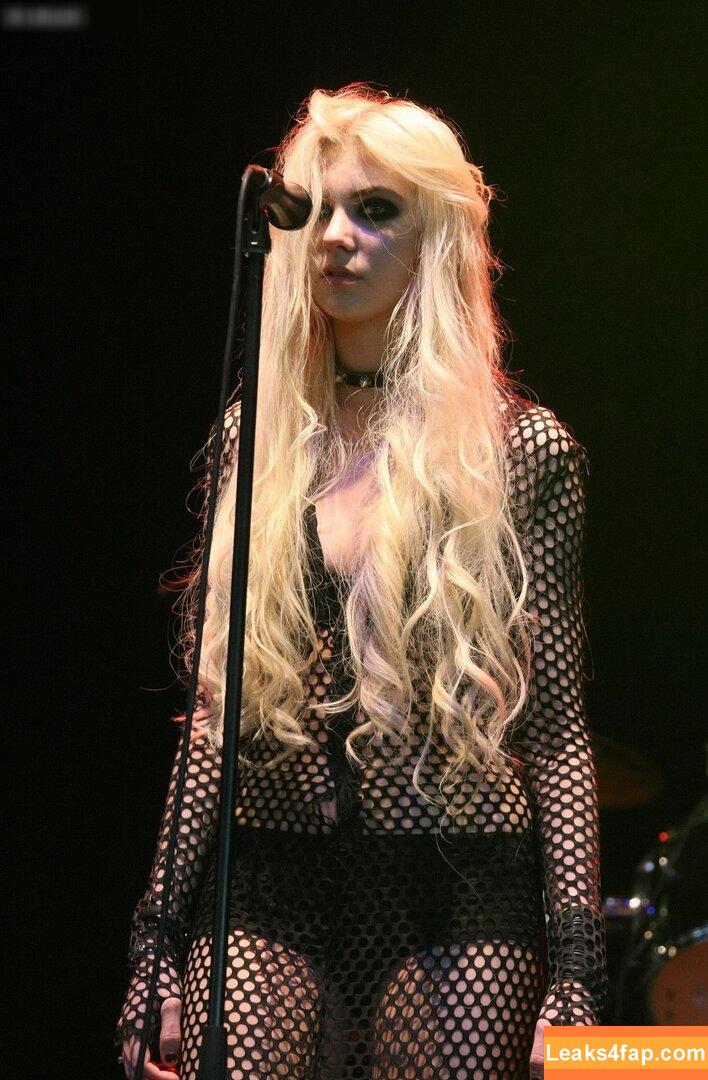 Taylor Momsen / aryelsoul / taylormomsen слитое фото фото #0715