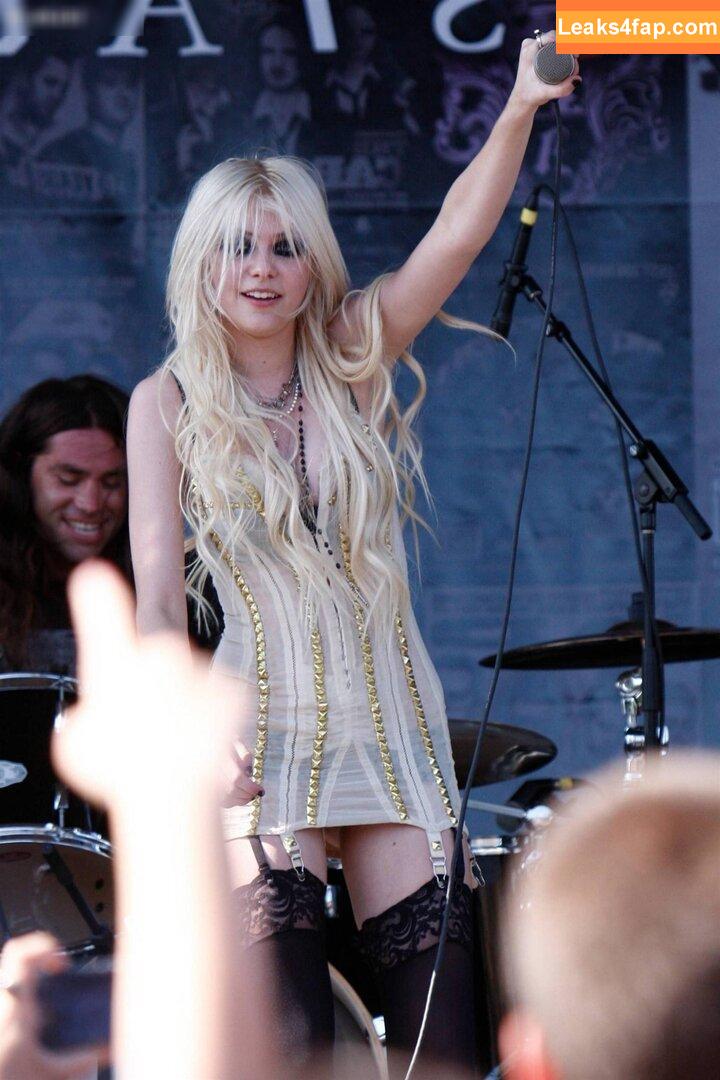 Taylor Momsen / aryelsoul / taylormomsen leaked photo photo #0727