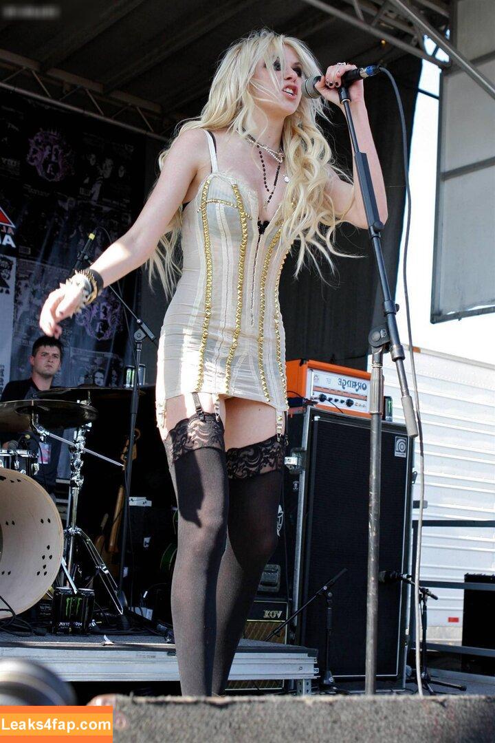 Taylor Momsen / aryelsoul / taylormomsen слитое фото фото #0732