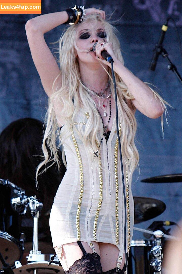 Taylor Momsen / aryelsoul / taylormomsen leaked photo photo #0733