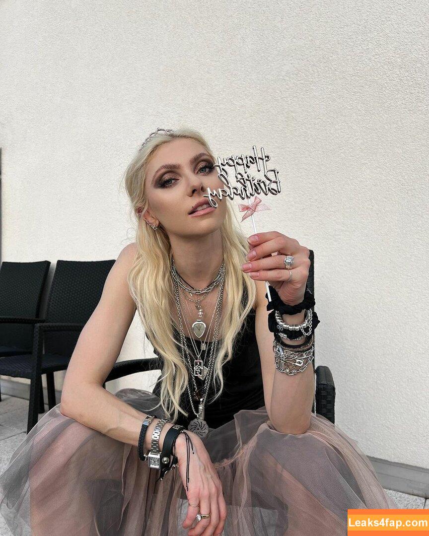 Taylor Momsen / aryelsoul / taylormomsen leaked photo photo #0761