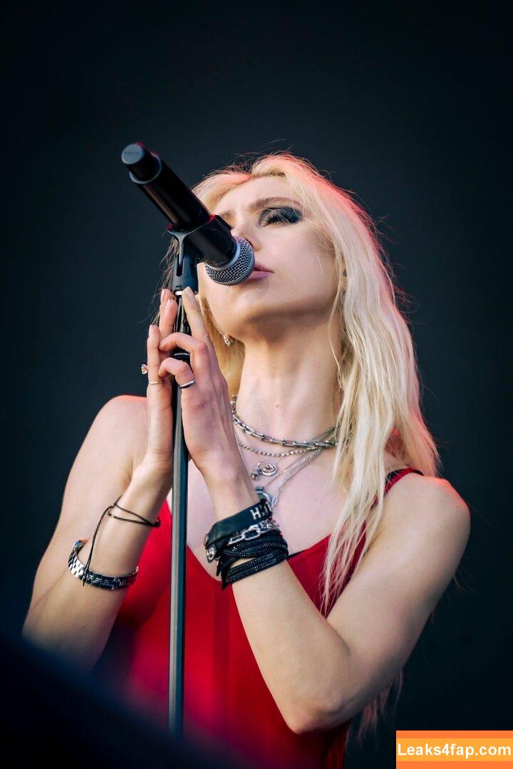 Taylor Momsen / aryelsoul / taylormomsen слитое фото фото #0774