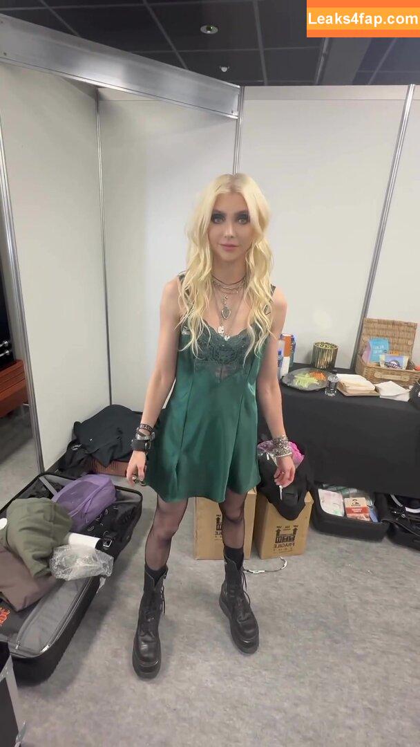 Taylor Momsen / aryelsoul / taylormomsen leaked photo photo #0794