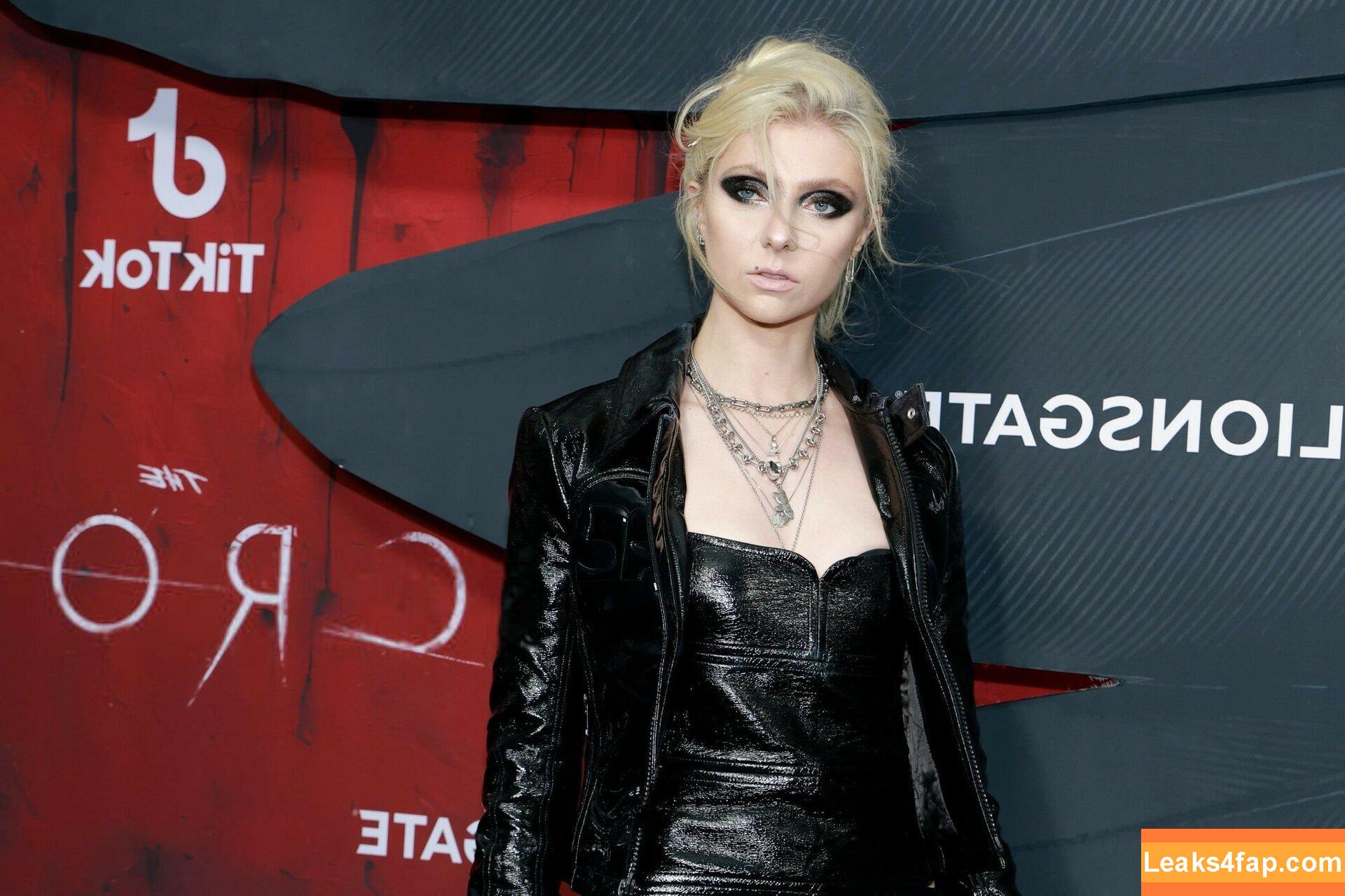 Taylor Momsen / aryelsoul / taylormomsen leaked photo photo #0805